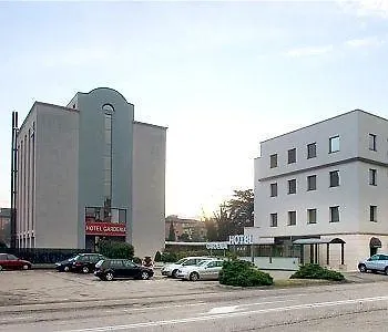 호텔 가드니아